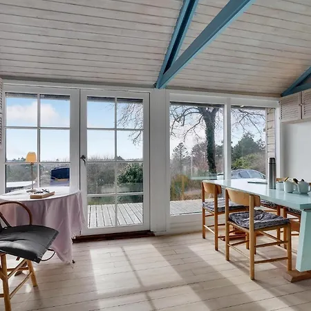 Holiday home Lovely In With Kitchen