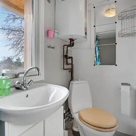 Lovely In With Kitchen Holiday home *